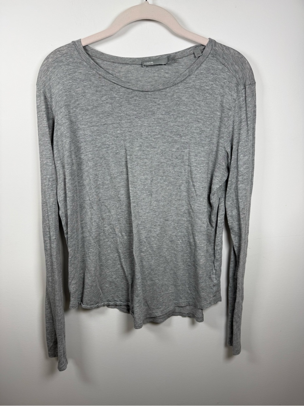 ✨ VINCE | Essential Grey Long Sleeve Tee Size M
